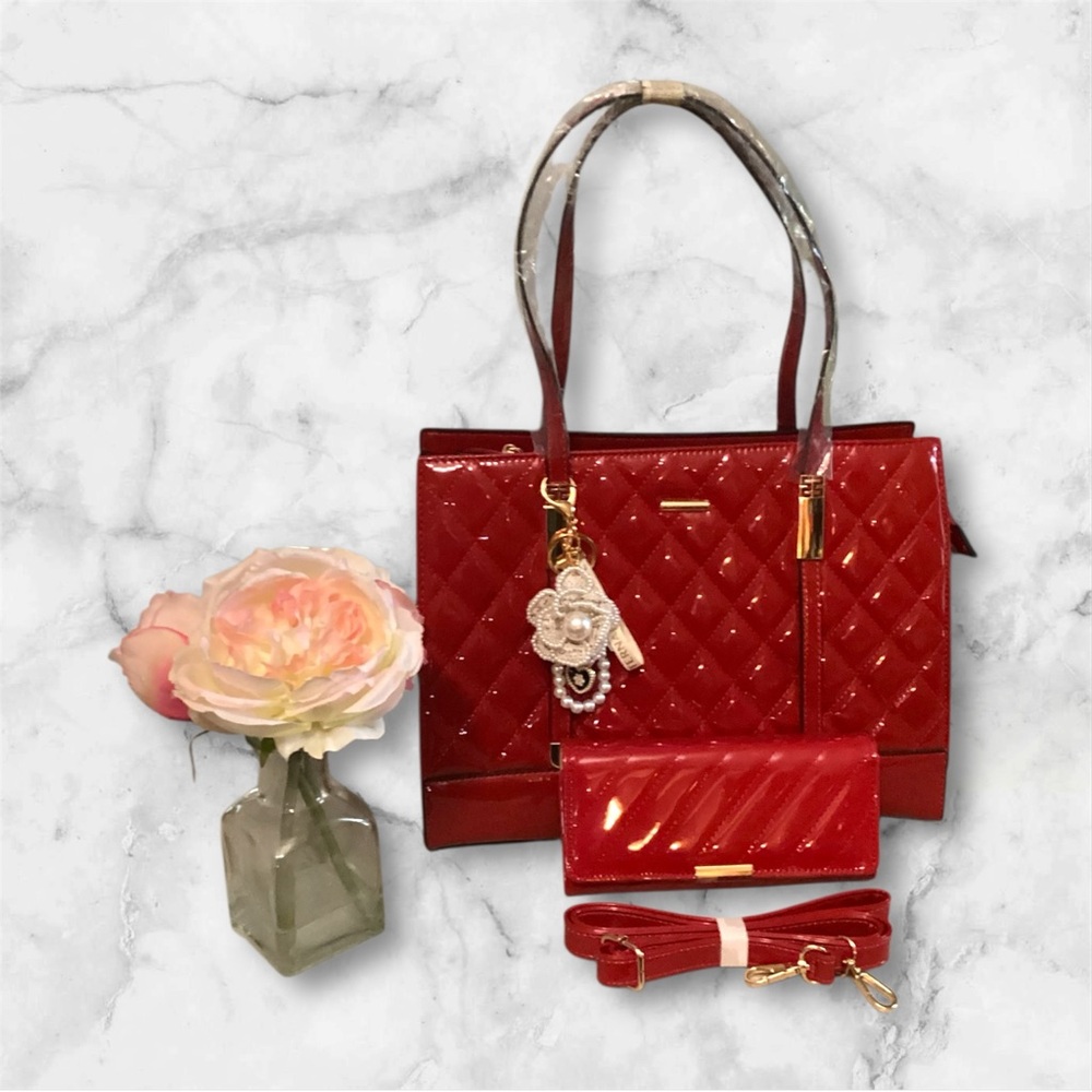 Red Quilted Handbag & Wallet Set - Picture 2 of 11